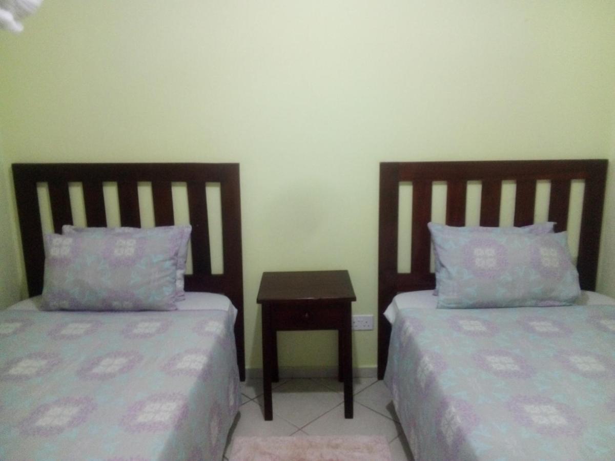 Gloria'S Bed And Breakfast Livingstone Exterior foto